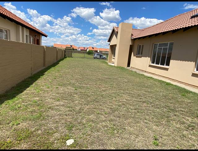 3 BEDROOM HOUSE FOR SALE IN WATERKLOOF EAST